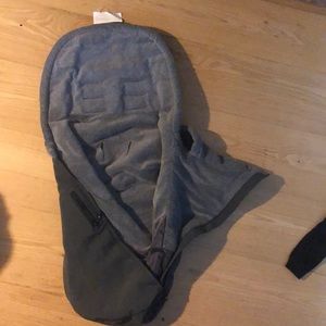 Uppababy vista footmuff -2012 stroller 6 mo - 3yrs